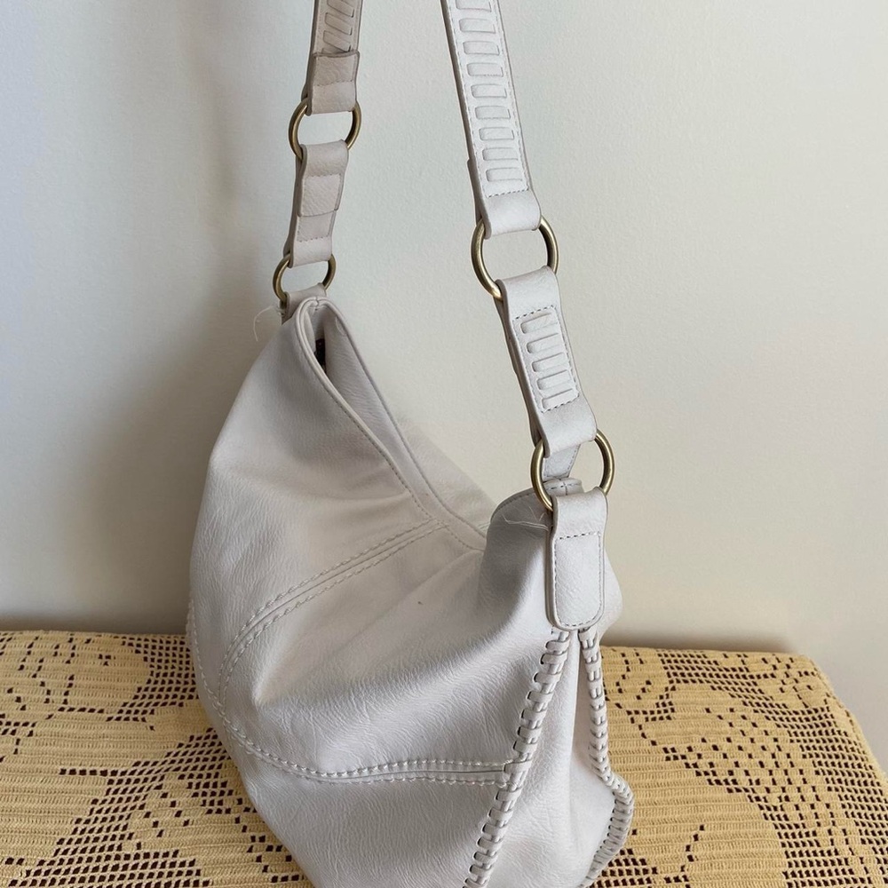 Elegant White faux Leather Shoulder Bag